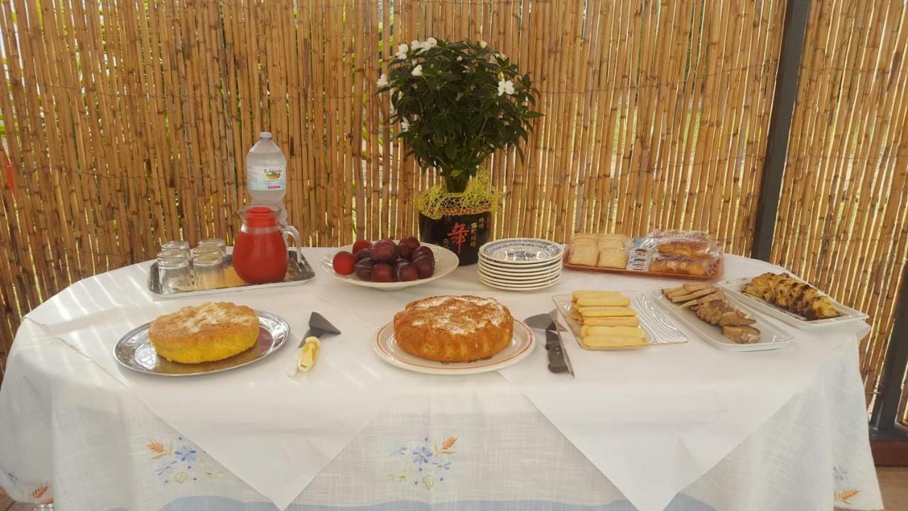B&B Le Vele Teulada Esterno foto